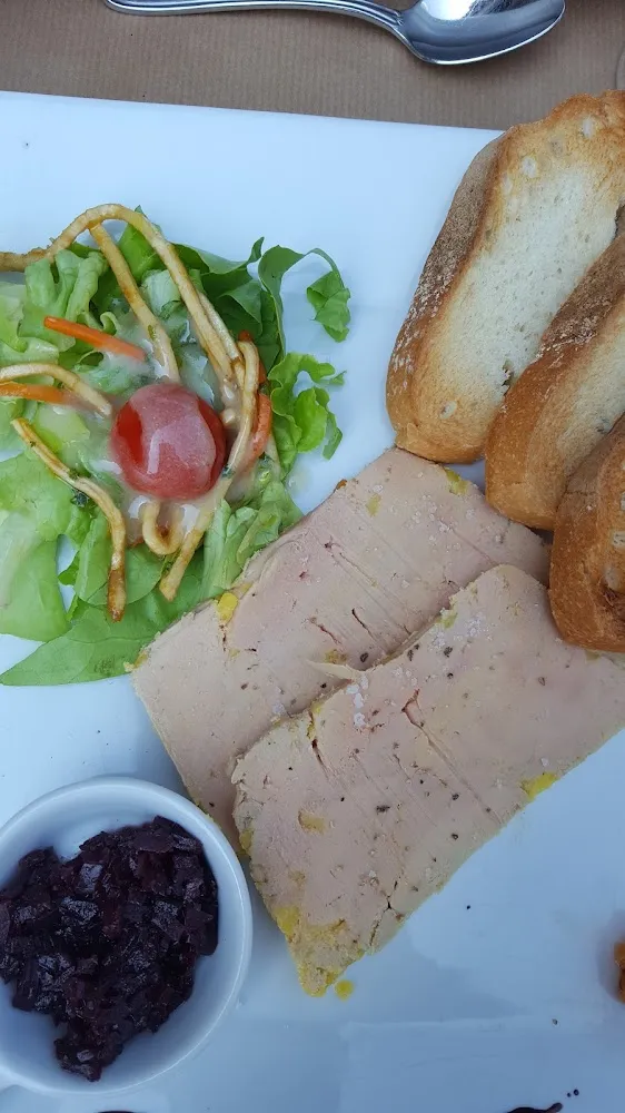 Salade D'andouille de Vire À la Moutarde